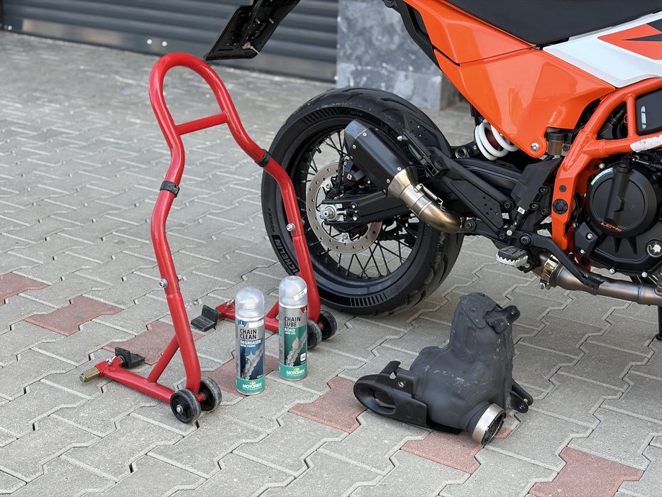 KTM SMC R 390 2026