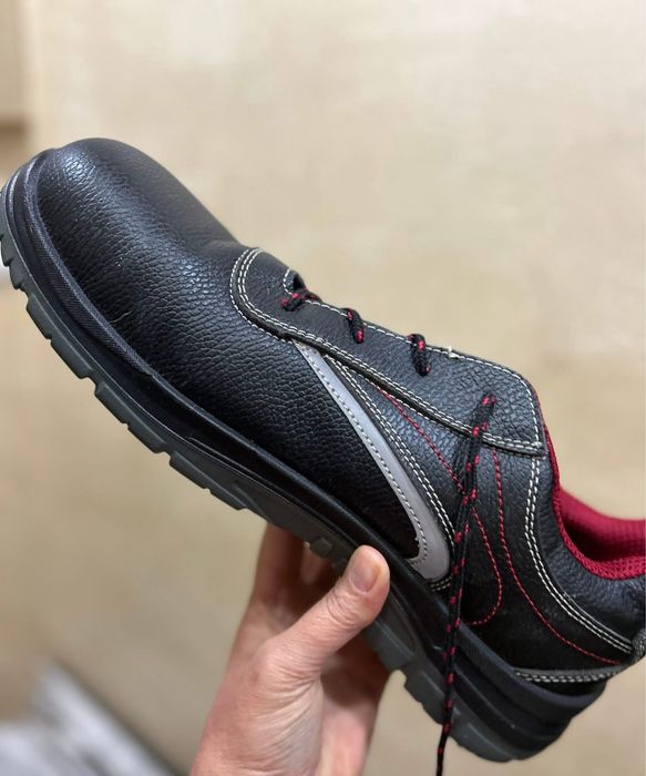 Работни обувки телешка кожа номер 49 Германия