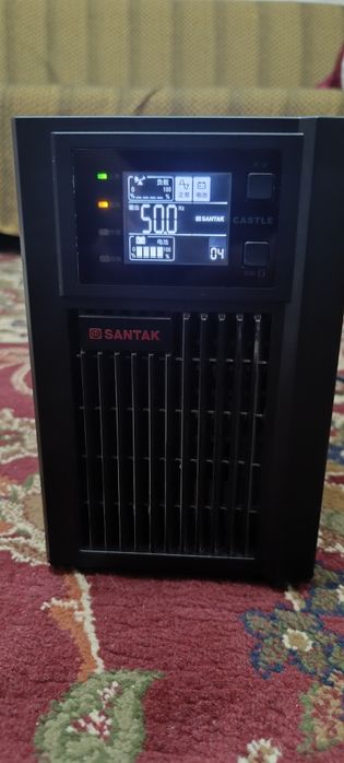 Продается срочно UPS Santak 1000VA/800W