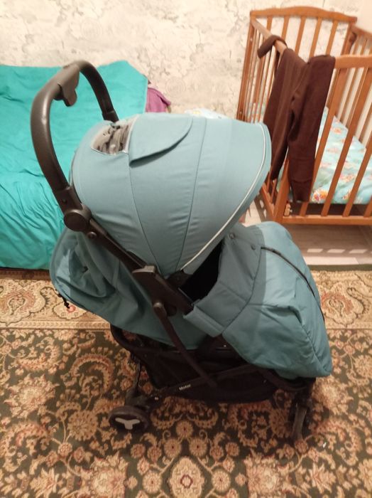 Срочно продам коляску