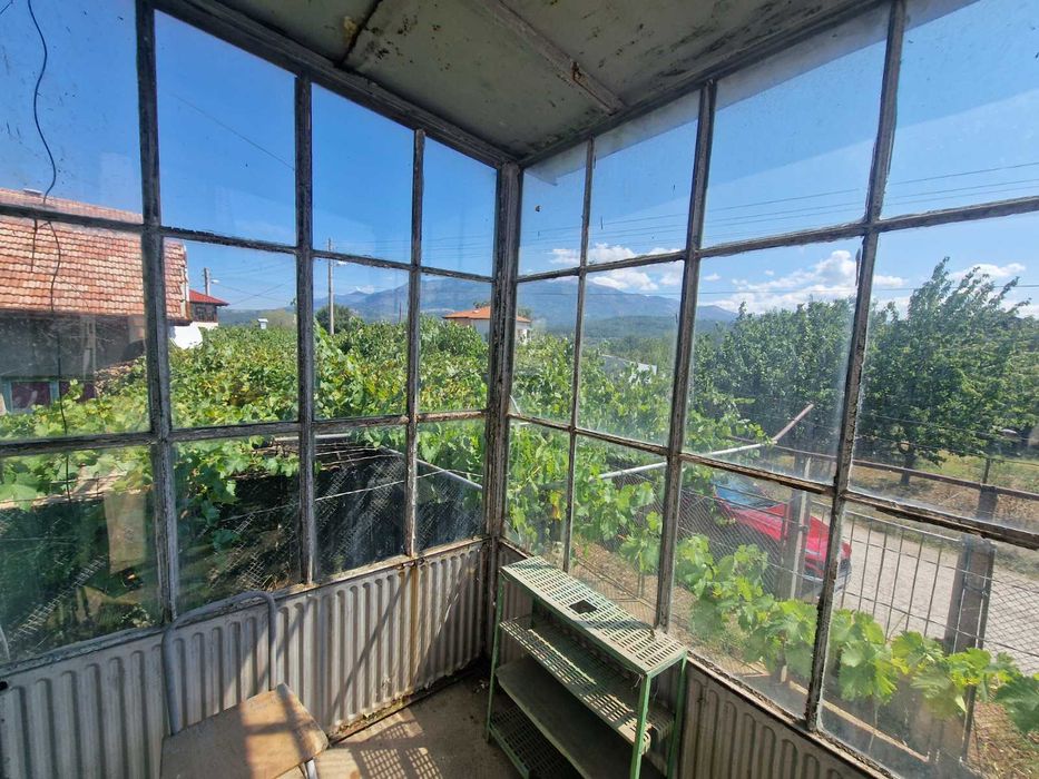 Обзаведена къща в село Блажиево