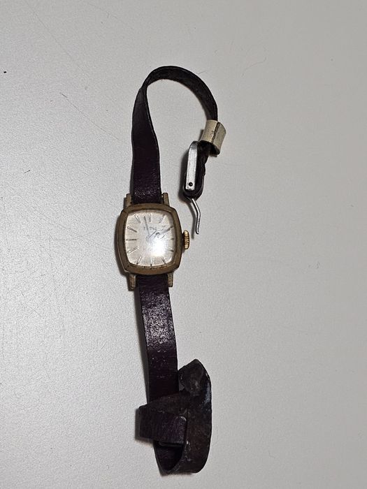 Ceas vechi Zaria antic