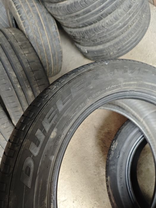 Продам 2 летних балона 235/55/18