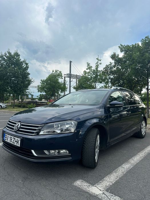 VOLKSWAGEN Passat 2012