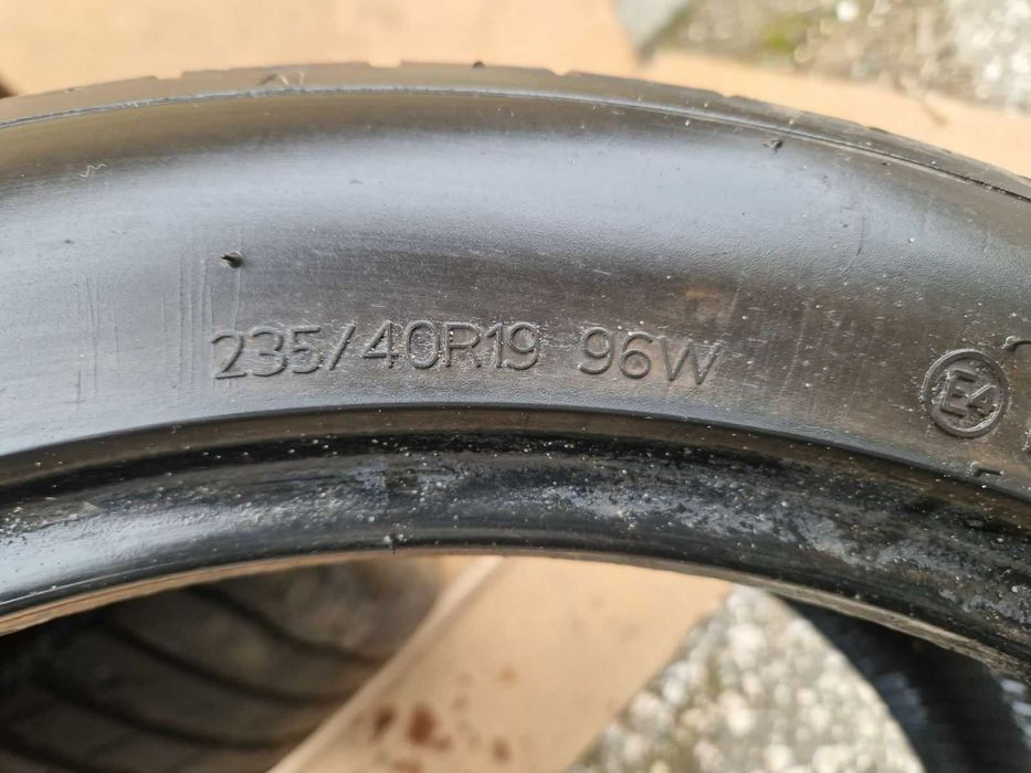 2 Hankook R19 235/40 Летни гуми  DOT4623