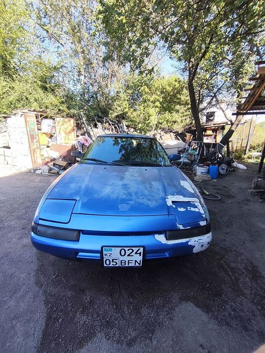 Продам Мазду 323 слепая
