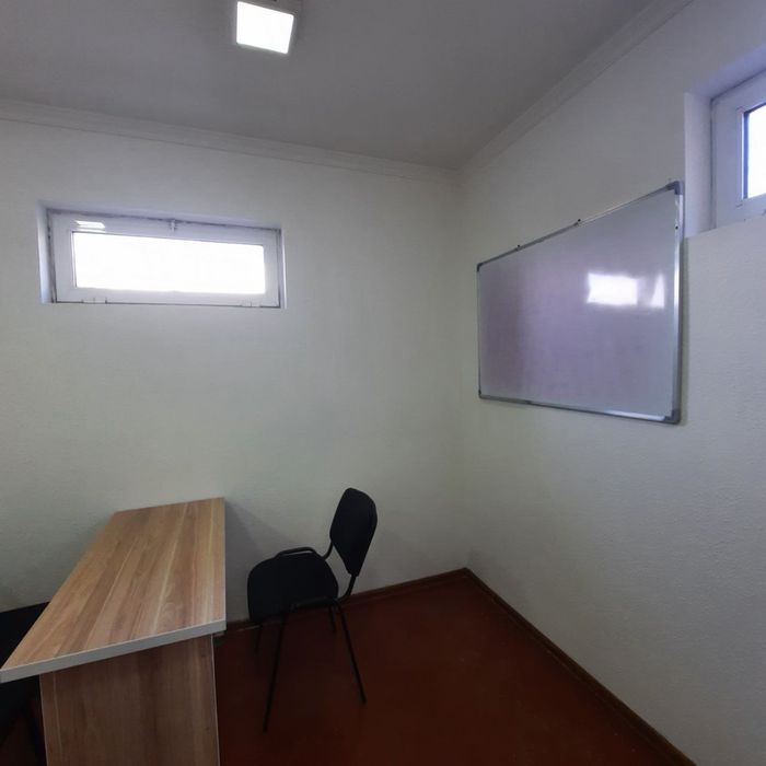 Ofis, call sentr, oʻquv markazi uchun xonalar beriladi. Beruniy metro