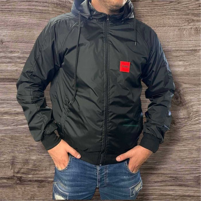 Ветровки Nike, Under Armour, North Face – Facebook Monica Ivanova