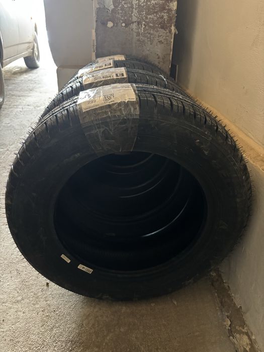 Продам покрышки 185/60/14 летние