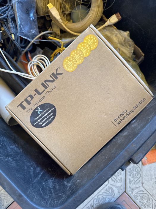 Медиаконвертер TP-LINK MC210CS черный