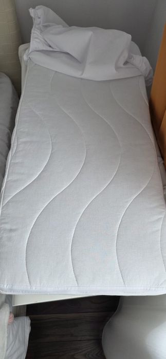 Patut bebe deluxe Mothercare cu balansoar alb L95 x l50 x h 80 cm