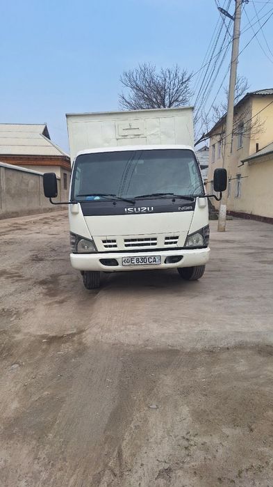 Исузи 2010 пробег  887 652 холати яахши ишлаб турман мошина