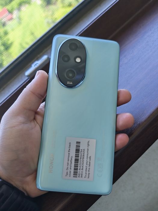 Vând Honor 200 Pro