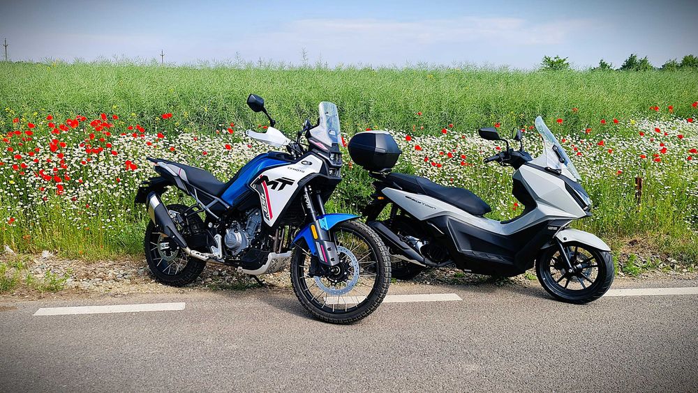 CF Moto 450 MT 2025.