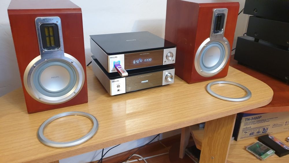 Minisistem Philips MCD 716