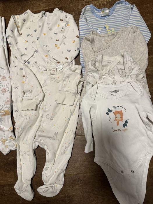 Лотове дрехи за бебе момче  0-6 месеца