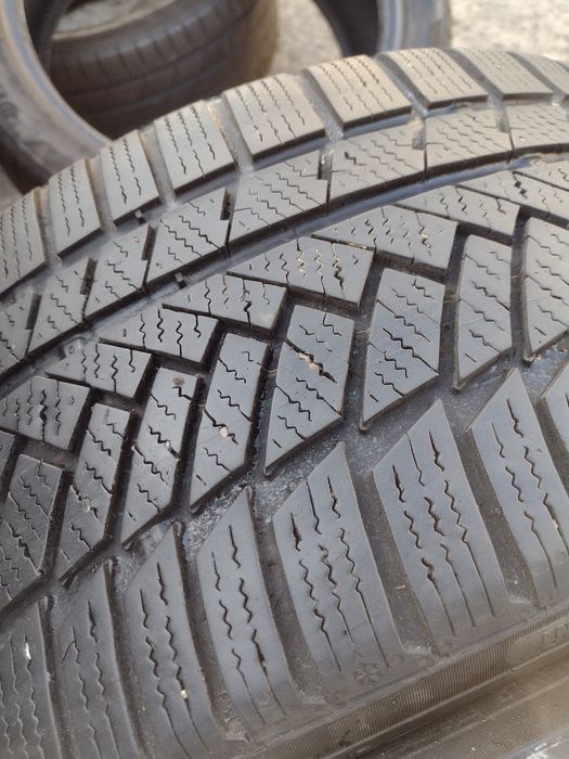 Перфектни 4бр.225/35/19