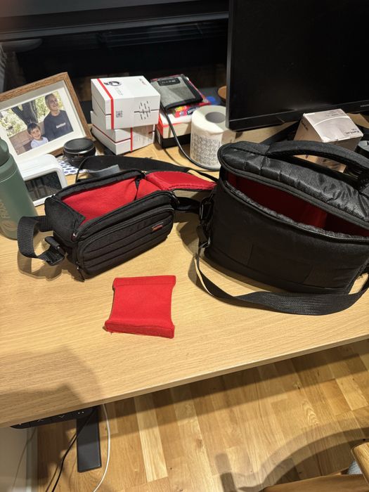 Canon m50 с 3 обектива, трипод, чанти и светкавица