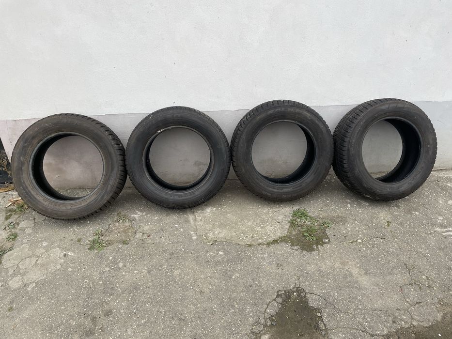 Vand set cauciucuri falken 215/60R16