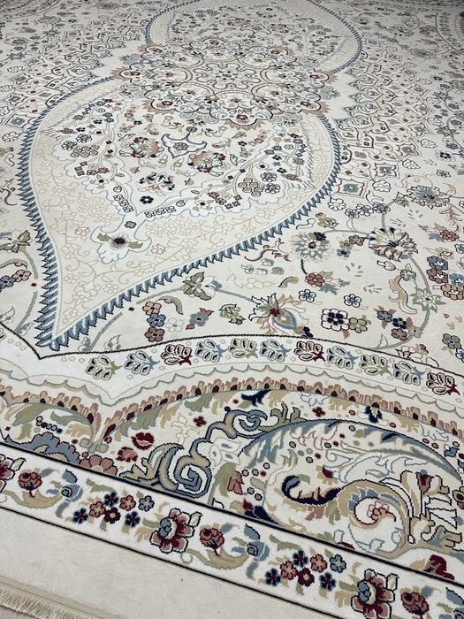 Продается ковры.