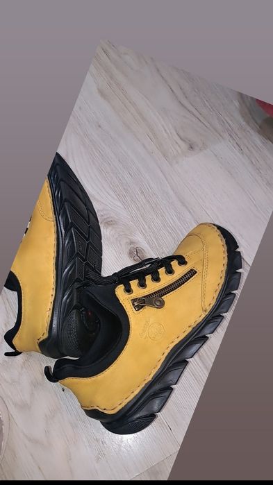 Оригшнални дамски обувки 37 номер