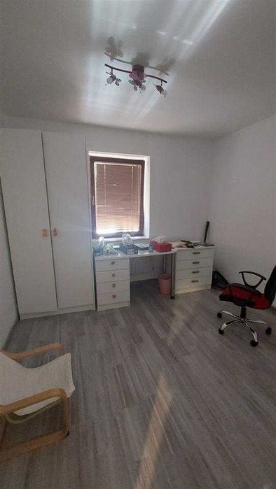 Дава се под наем Етаж от къща в Пловдив, Център - 120 кв.м за 408 € - Снимка #4