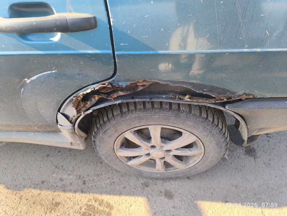 Продам машину ваз 21099