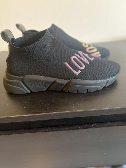 Love Moschino/номер 37