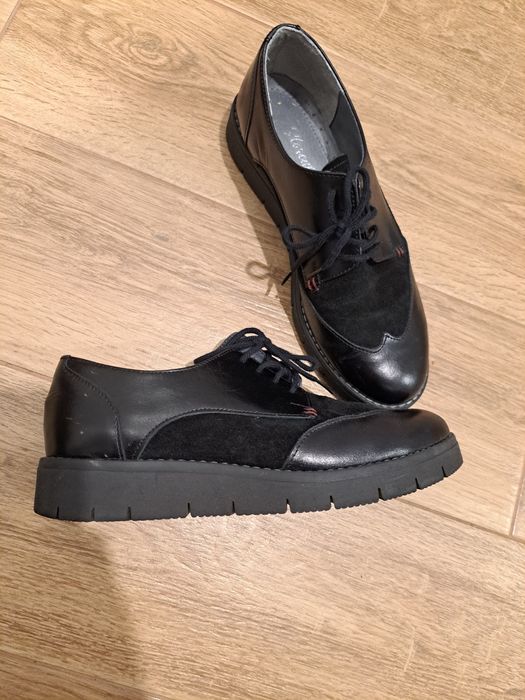 Pantofi piele număr 35