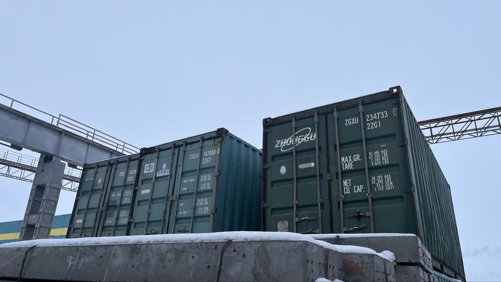 Контейнер морской