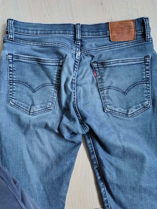 Blugi Jeans Levis woman W31 L32