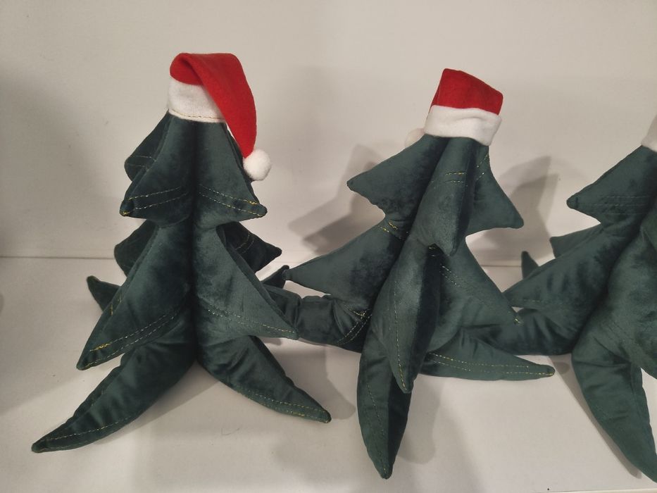 Ръчно изработена коледна елха украса