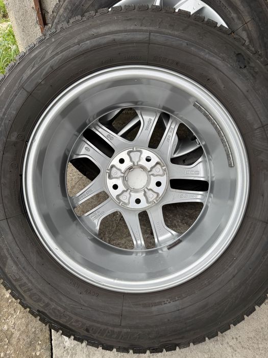 Оригинални джанти с гуми Hyundai 5x114.3 16цола