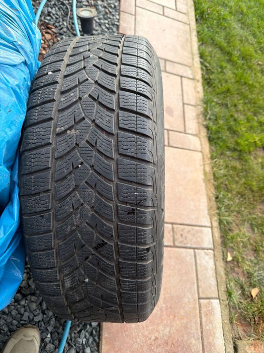 Set 4 Jante Aliaj DEZENT 18" + Anvelope Iarnă Goodyear 225/60 R18