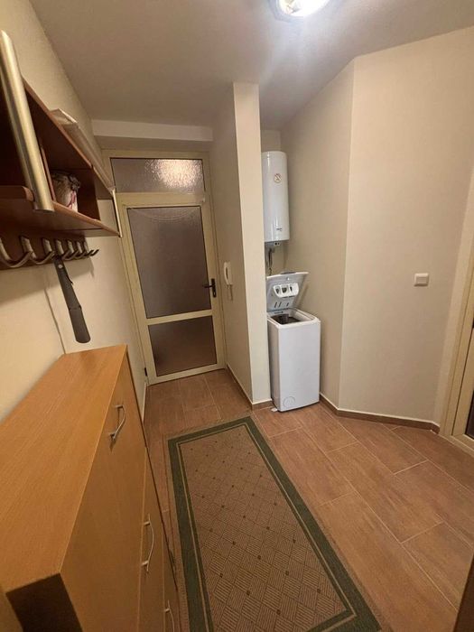 Дава се под наем Двустаен апартамент в Бургас, Център - 67 кв.м за 459 € - Снимка #4