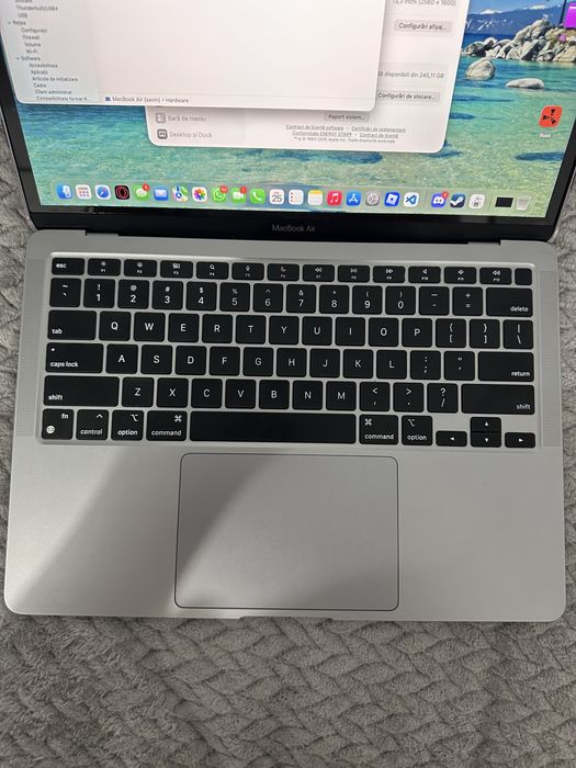 MacBook Air 13″ 2020 M1 8GB/256GB – stare foarte bună, negociabil