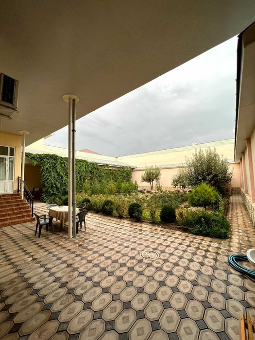 Arenda Yunusobod 6 hovli 3 sanuzel ful komplekt 

4/1/2

Площадь: 700