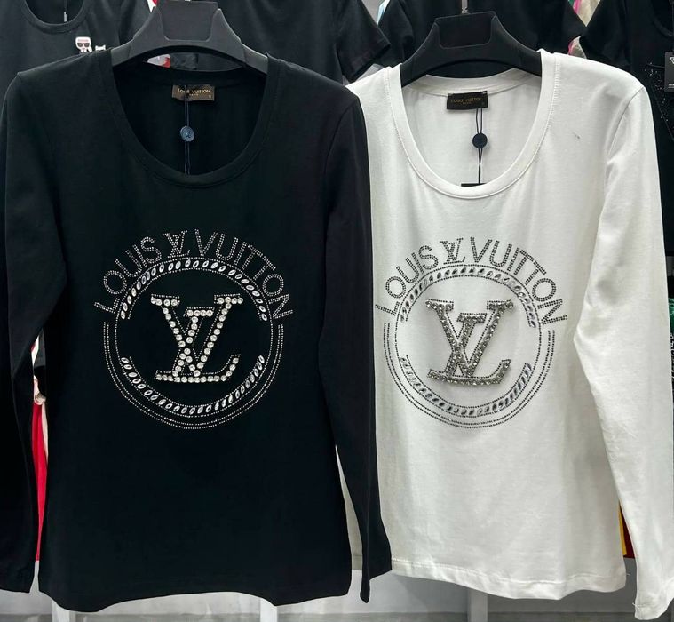 Дамски блузи с дълъг ръкав