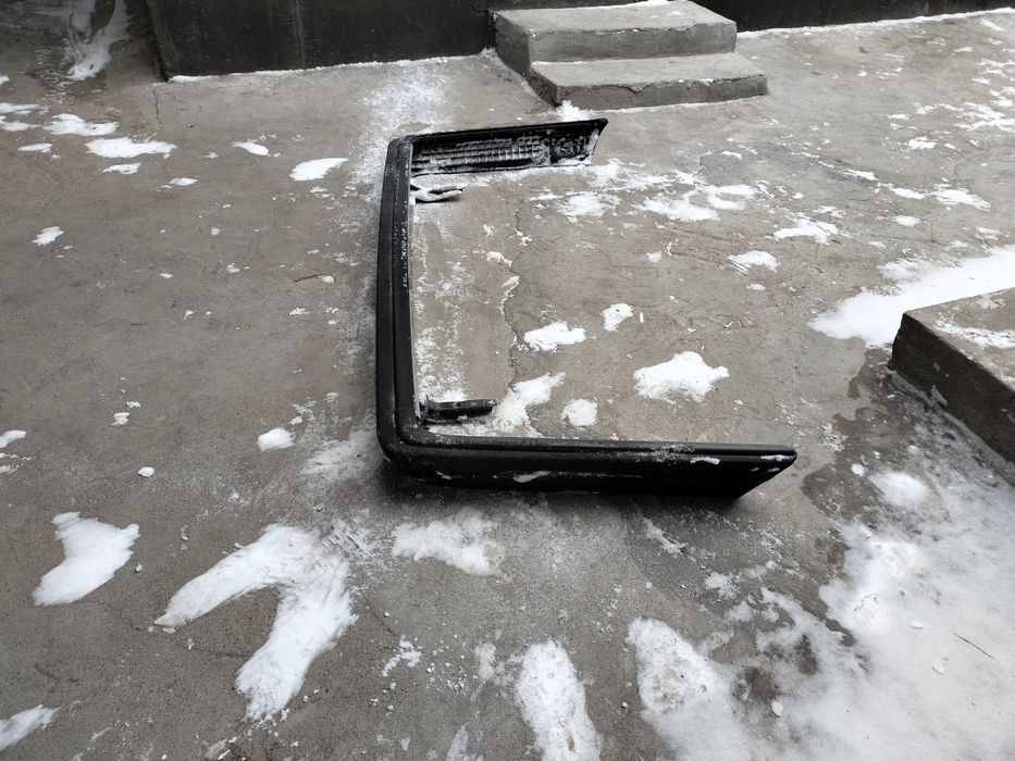 Продам запчасти на Ауди