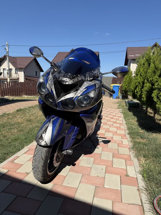 Kawasaki ZZR 1400 UNICAT