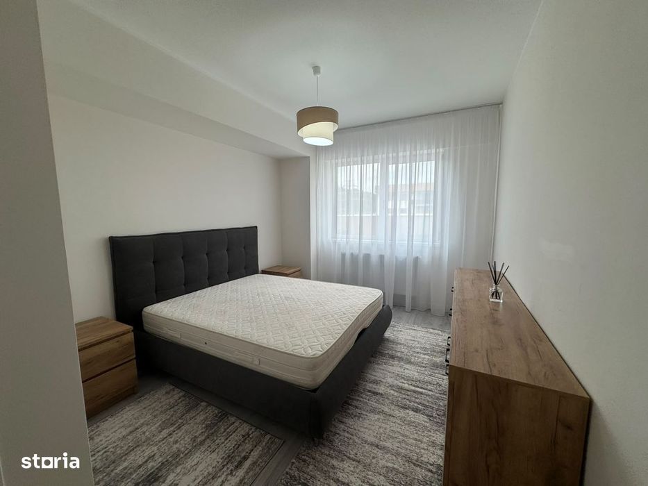 Apartament de inchiriat, 2 camere, decomandat, 60 mp, Poitiers