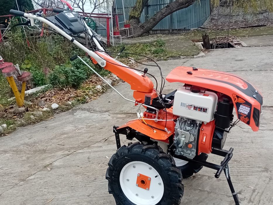 Motosapatoare Ruris 209