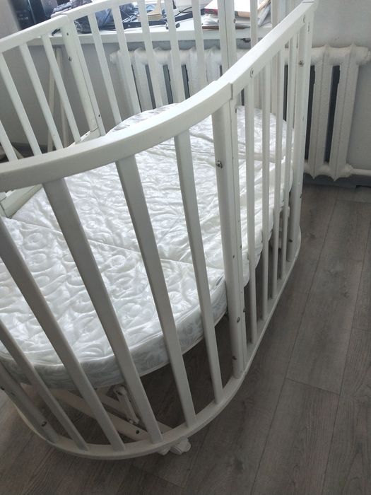 Детская кроватка универсальная