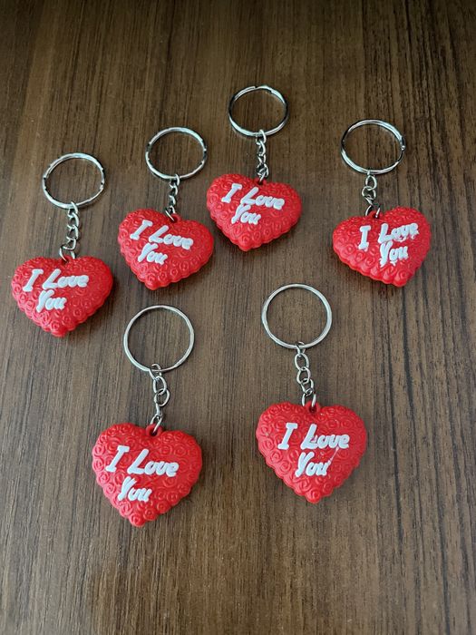 Брелки сердечки детские и взрослые