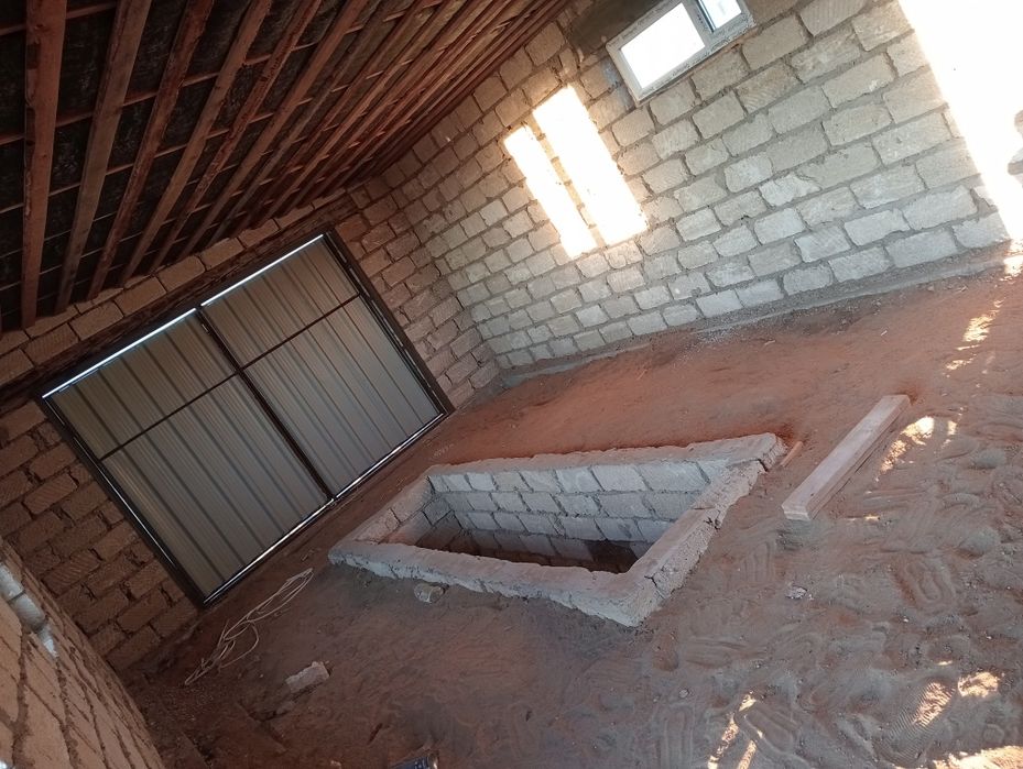 Продам времянку с гаражом