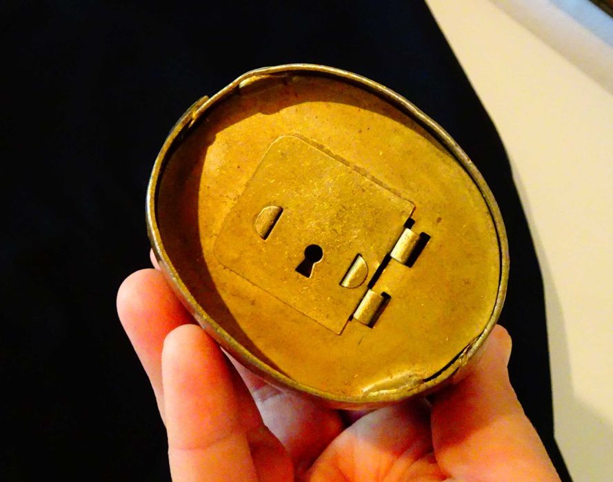 Чан,хлопка,касичка.