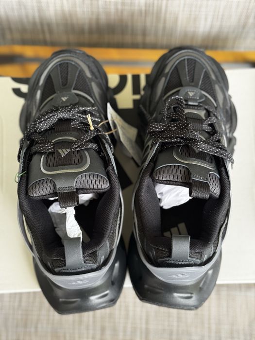 Adidas XLG Deluxe