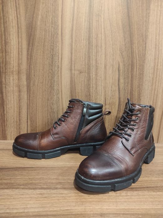 Ghete bărbați Benvenutti PIELE