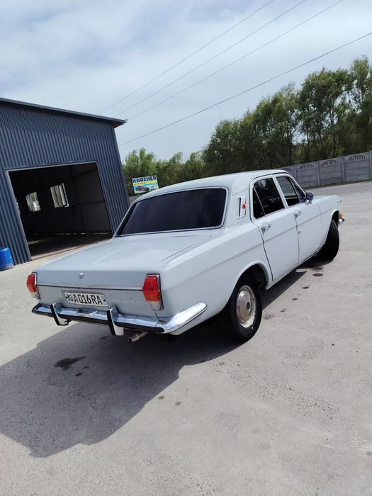 Волга 2401   ...