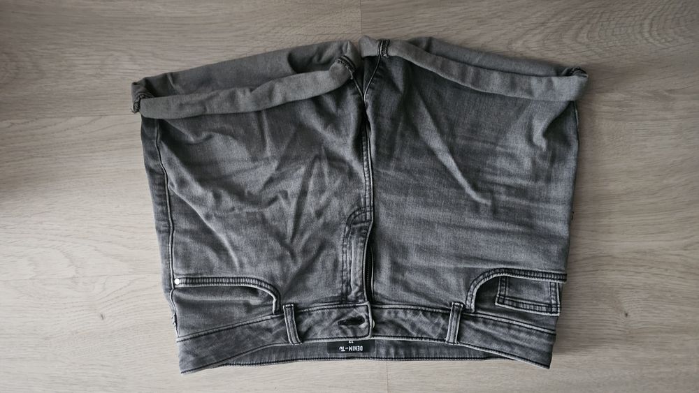 Сиви къси дънкови панталонки Denim by Tu, размер M (UK 12)